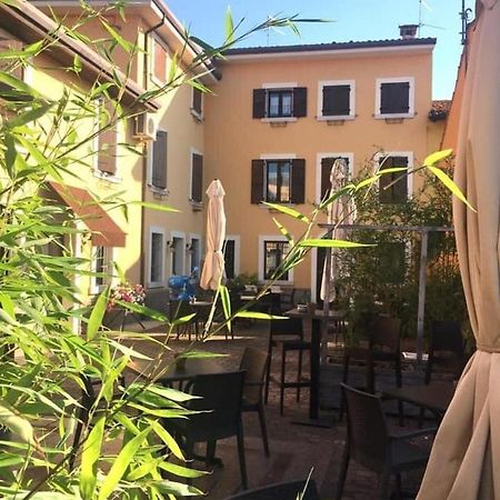 Hotel E Locanda La Bastia Valeggio sul Mincio Exterior foto