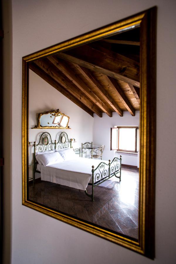 Hotel E Locanda La Bastia Valeggio sul Mincio Exterior foto